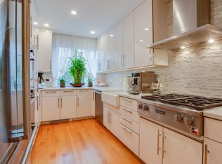 6344 79th St FLOOR 1, Middle Village, NY 11379