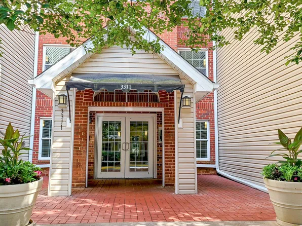 3311 Wyndham Cir APT 4194, Alexandria, VA 22302