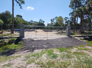 575 S Trebol St, Clewiston, FL 33440