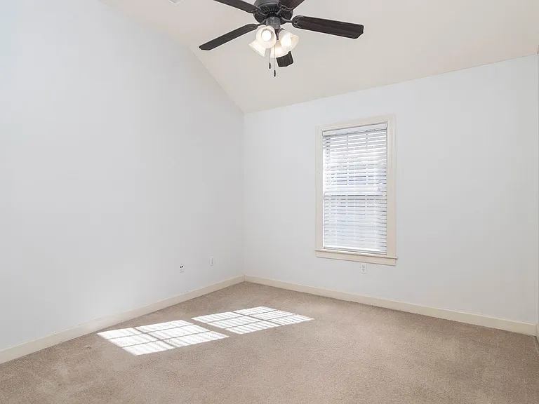 123 American Eagle Way — Photo 18