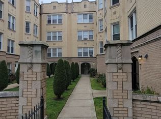 5737 N Kimball Ave APT 2C, Chicago, IL 60659