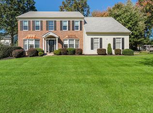 1423 Marielle Dr, Warrington, PA 18976