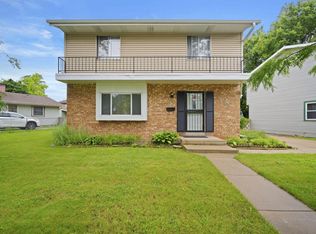 1901 W Cherry St, Milwaukee, WI 53205