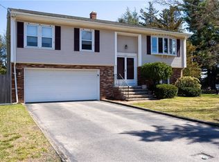 3 Patrick H Quinn Dr, West Warwick, RI 02893