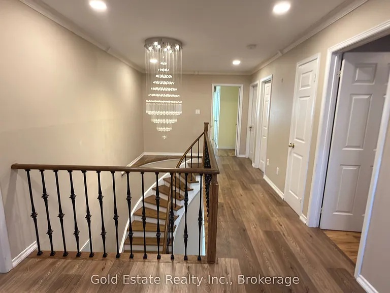 5202 Huntingfield Dr E — Photo 15