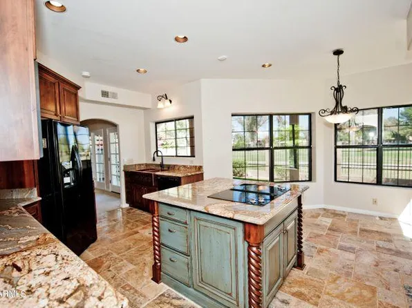 2322 S Rogers Cir Unit 4, Mesa, AZ 85202