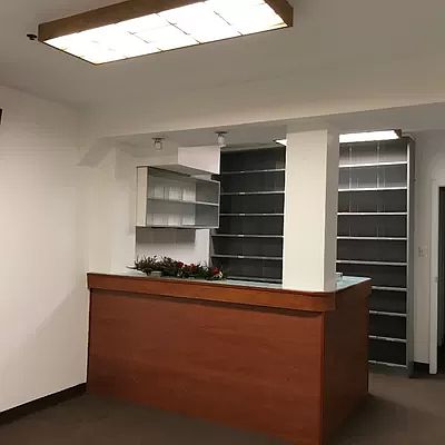 2nd image of 210 Canal St Room 410