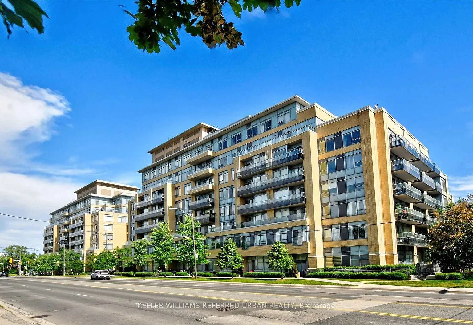 Portrait Condominiums — Photo 1