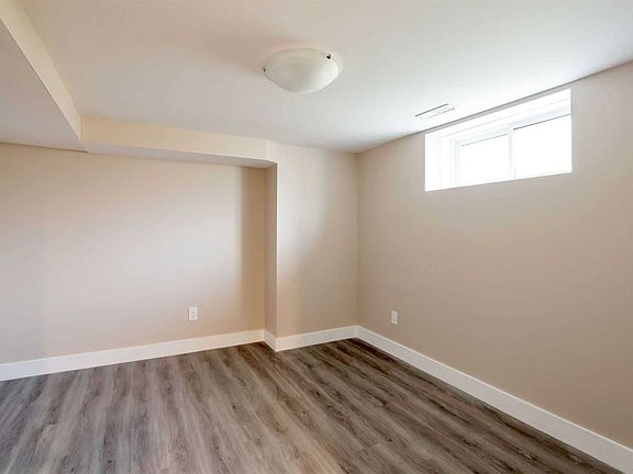 5th image of 726 Windermere Ave #B-1