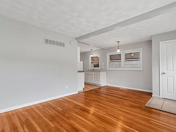 4th image of 6836 Dale Ave