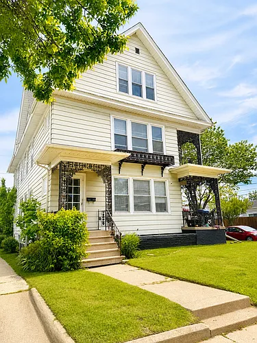 1445 College Ave Photo 1