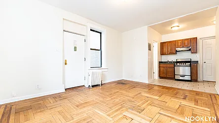 119-21 Metropolitan Avenue