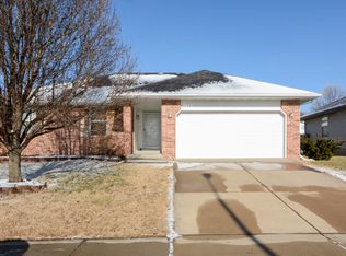 4417 W Madison St, Springfield, MO 65802