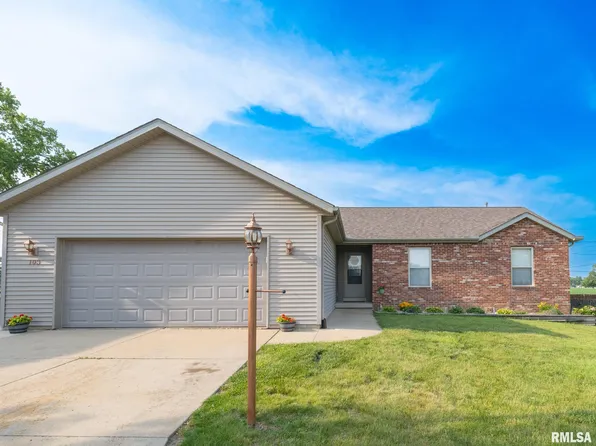 103 Sandyshores Dr, Chillicothe, IL 61523