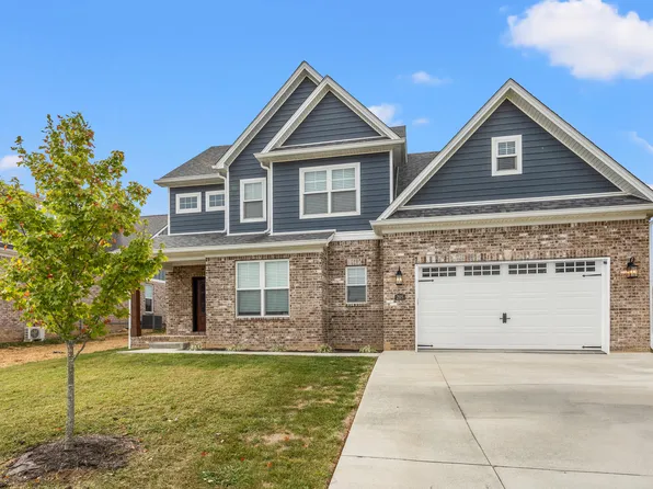 205 Halfhill Ln, Nicholasville, KY 40356