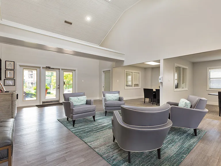 The Courts at Fair Oaks Apartments — Photo 6