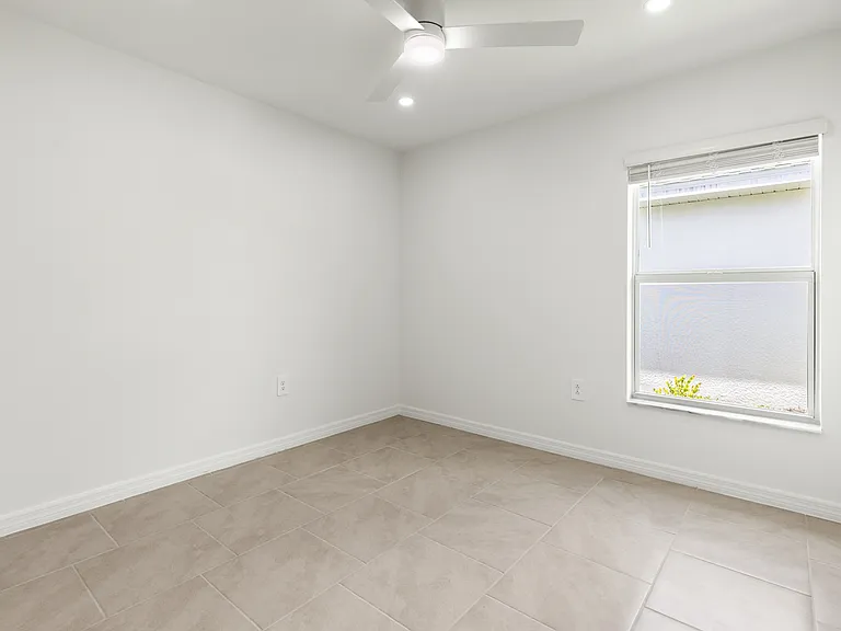12272 Amber Waves Rd — Photo 32