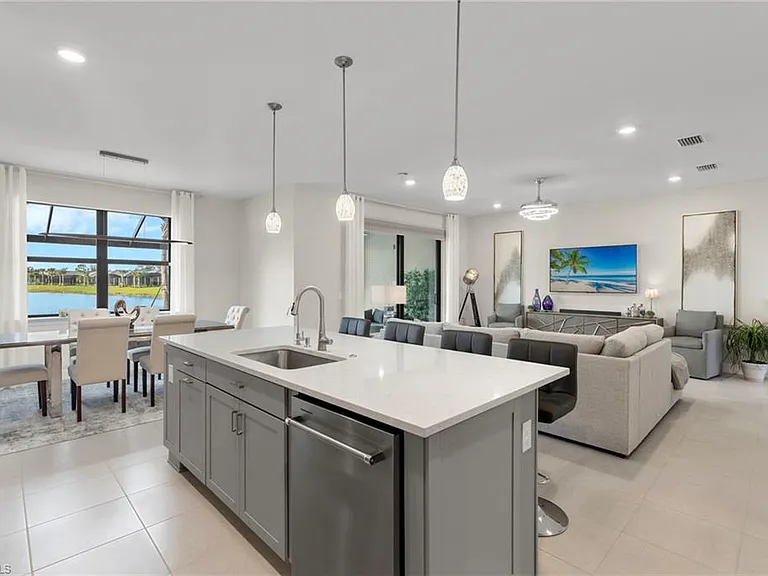 2147 Yellowfin Cir — Photo 5