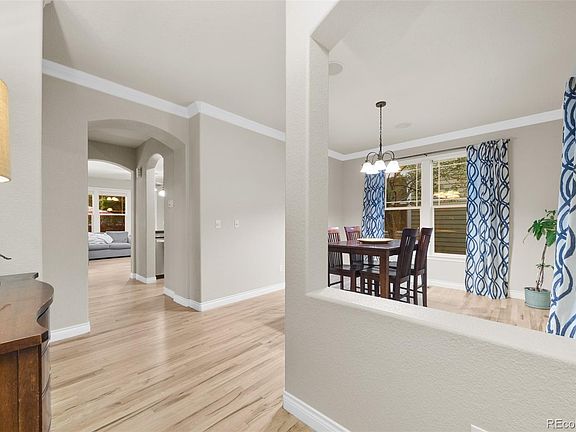 5th image of 2826 Willow Street