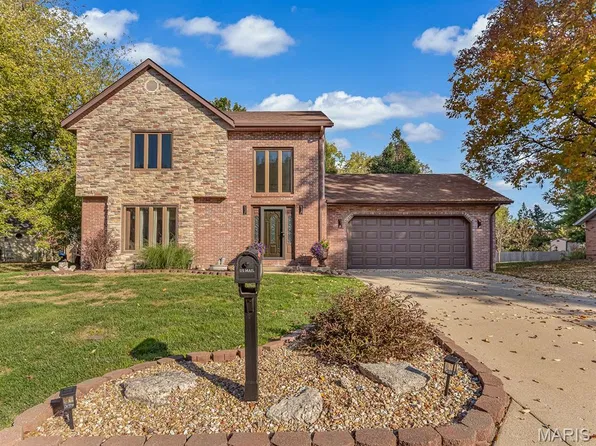 130 Jamie Lynn Dr, Glen Carbon, IL 62034