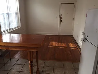 Rented by Elenora Dantchev, LREB
