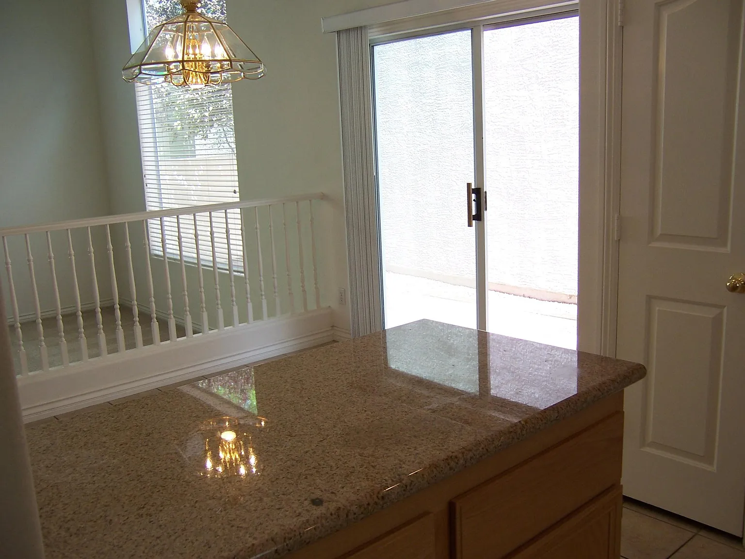 3 bed, 2.5 bath, 1508 sqft, $1,900 — Photo 4