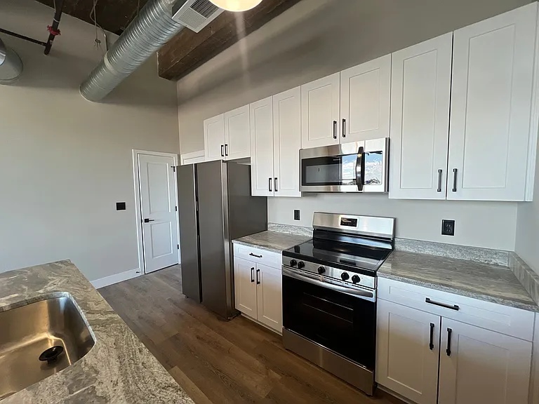 119 E Princess Anne Rd — Photo 26