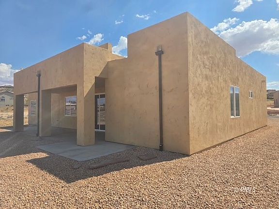 2nd image of 35 Schoppman Ln