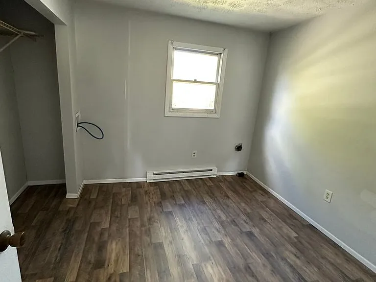 1274 Green Valley Dr — Photo 5