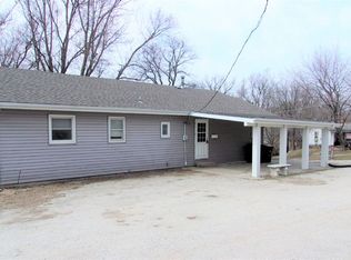 1005 8th St, Corning, IA 50841