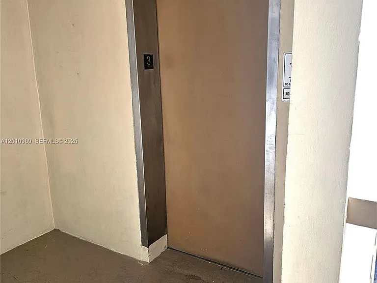 2097 S Ocean Dr #305 — Photo 18