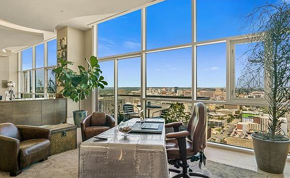 2nd image of 555 5th St #3101