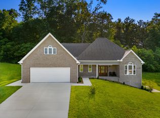 4153 Harbor View Dr, Morristown, TN 37814