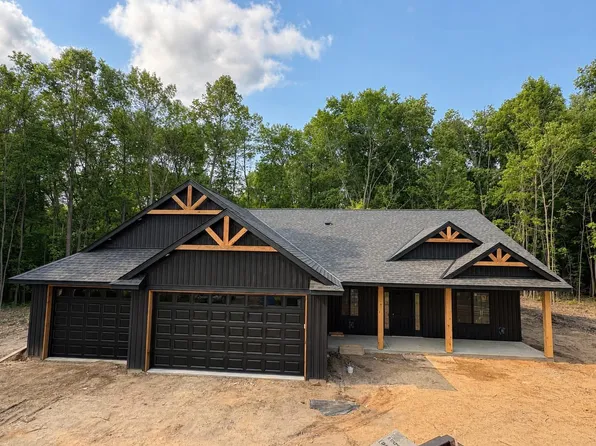 2080 487th St, Rush City, MN 55069