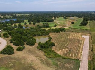 1214 E Country Club Dr LOT 21 & 22, Cushing, OK 74023