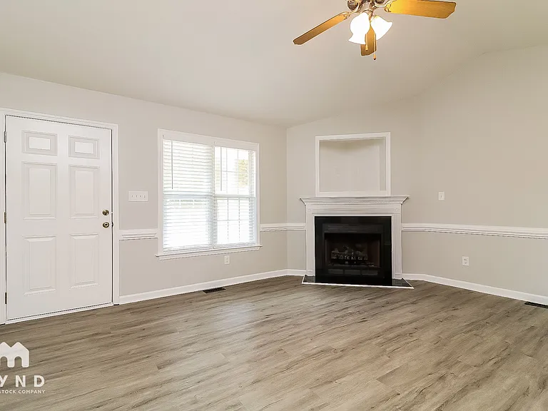 50 Sapphire Ct — Photo 6