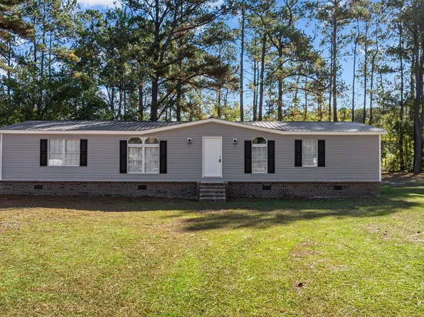 123 Quail Run Rd., Loris, SC 29569