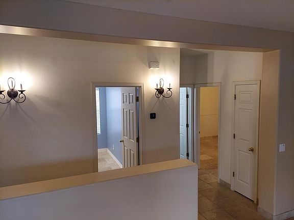 5th image of 2203 W Morning Jewel Pl
