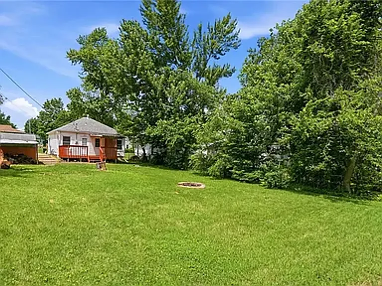 1237 Lincoln Dr — Photo 15