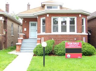 9436 S Rhodes Ave, Chicago, IL 60619