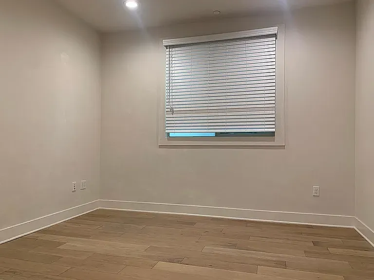 627 Deep Valley Dr #417 — Photo 15