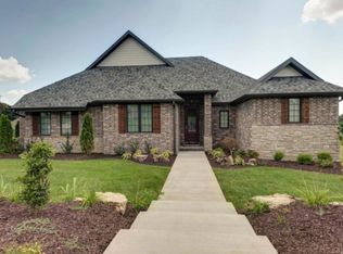 929 S Hickory Trace Ct, Springfield, MO 65809