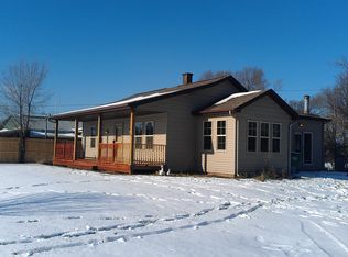 2008 Goguac St W, Springfield, MI 49015