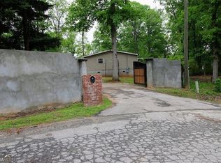 208 Holliday Way, Carrollton, GA 30116