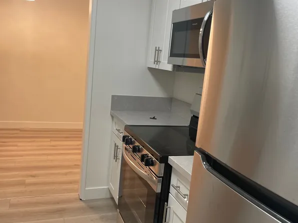 10810 Missouri Ave APT 2, Los Angeles, CA 90025