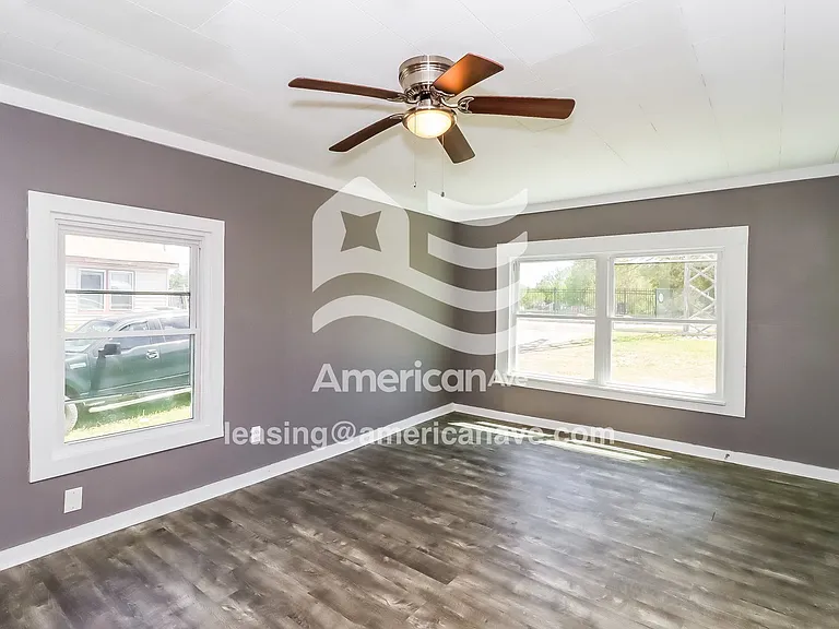 34727_005_living_room_13691034.jpg