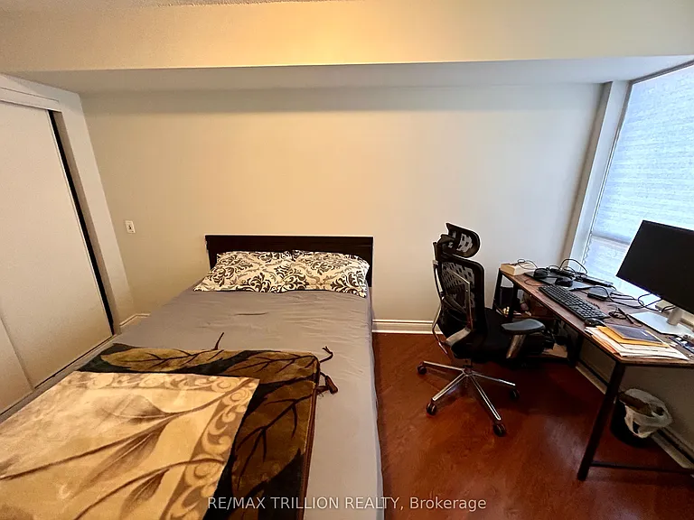 78 Harrison Garden Blvd #1014 — Photo 18