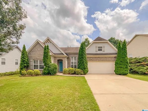 4461 Fairmont Dr, Pinson, AL 35126