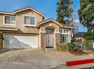 523 Hidden Valley Dr, Azusa, CA 91702