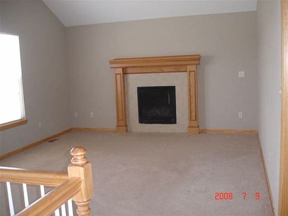3rd image of 5414 Larson Ave